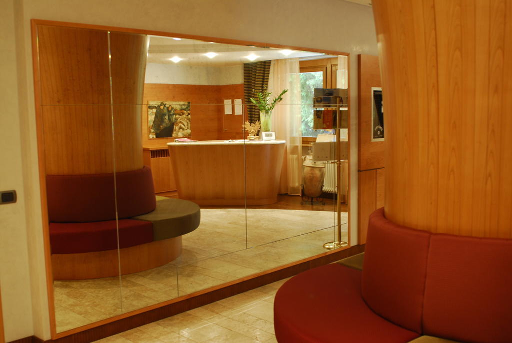 Relais San Giusto Hotel Campitello di Fassa Luaran gambar
